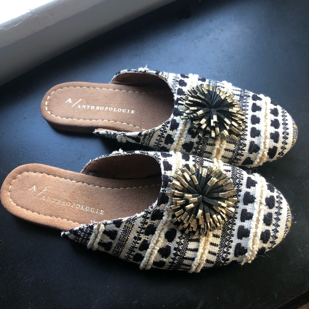 ANTHROPOLOGIE Dreamy Tweed Mule Slides 7M
